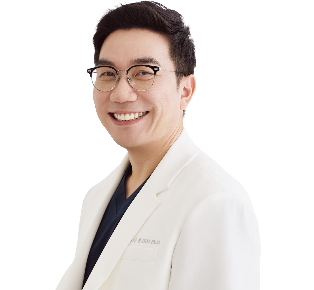 구강악안면외과 전문의 이상훈 원장 사진